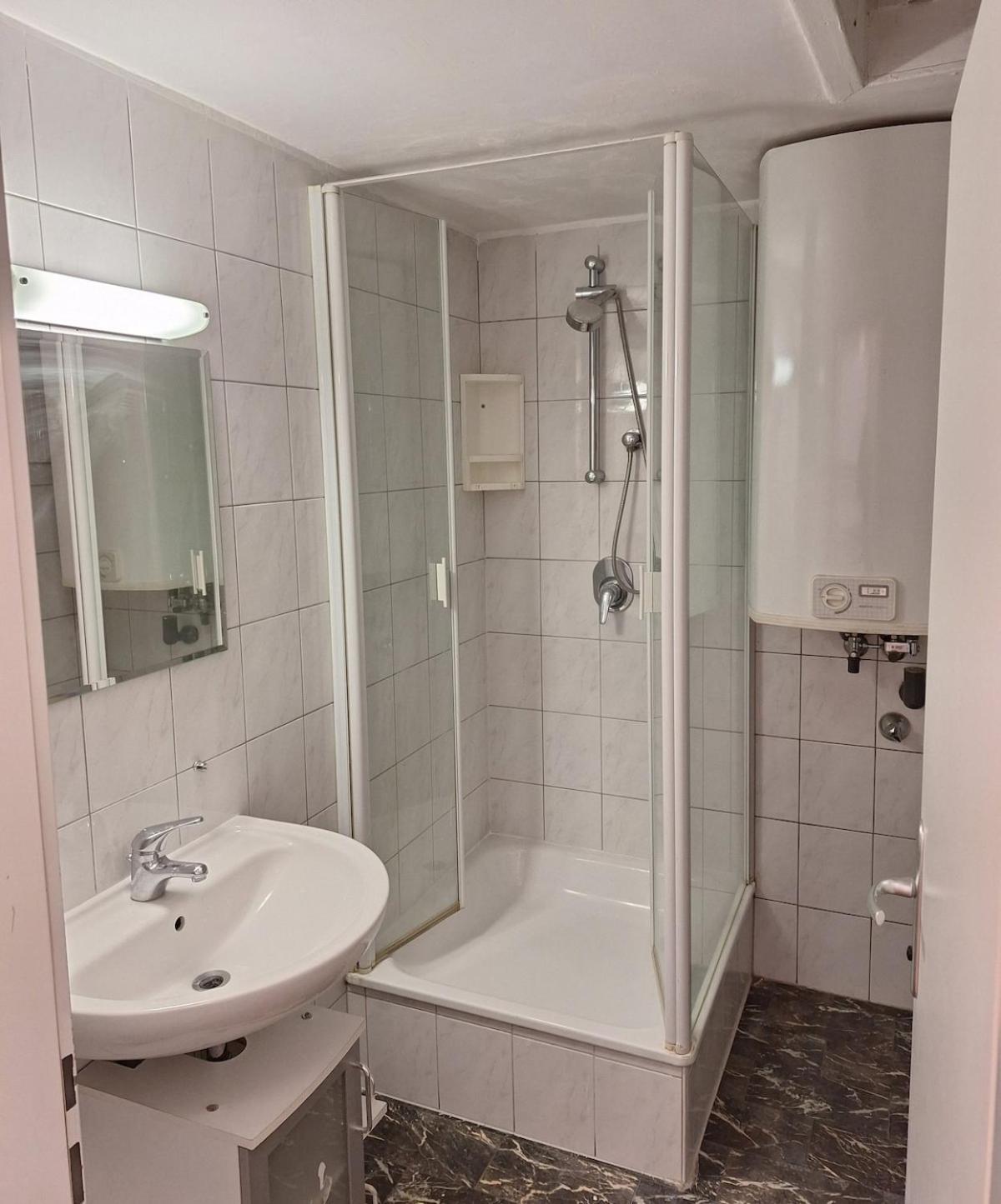 Apartament Im Zentrum Von - Self Check-in *